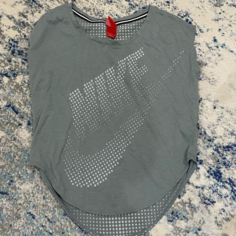 NIKE muscle sleeveless athletic grey tank top S